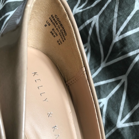 Kelly & Katie Heels, Round Toe - Nude, Size 8 - Picture 10 of 16